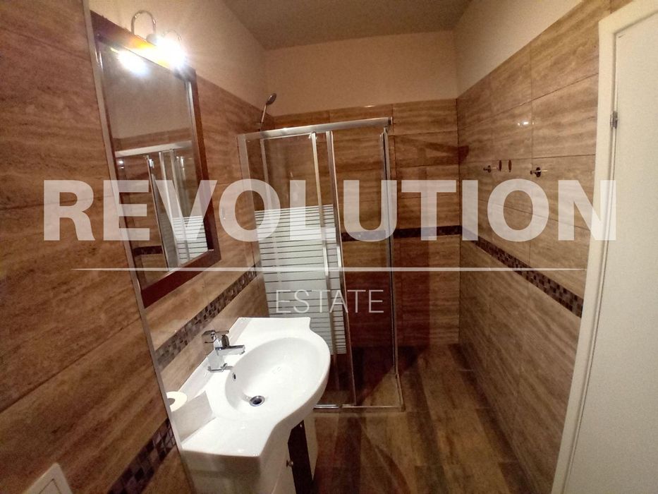 Дава се под наем Тристаен апартамент в Пловдив, Каменица 2 - 180 кв.м за 600 € - Снимка #9