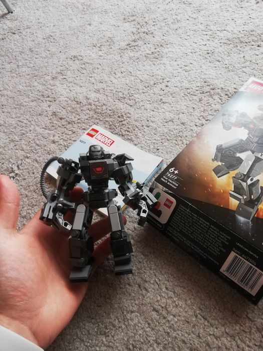 Vând urgent Lego Marvel War Machine