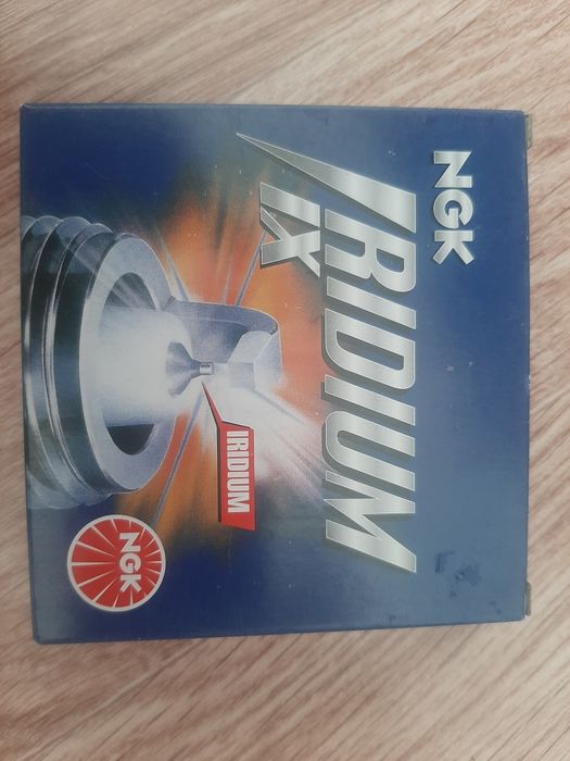 Продам свечи зажигания