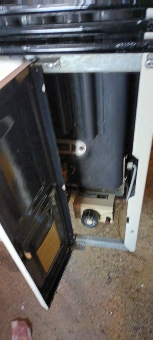 Convectoare pe gaz Lampart LB 20 cu Tiraj forțat stare foarte bună .