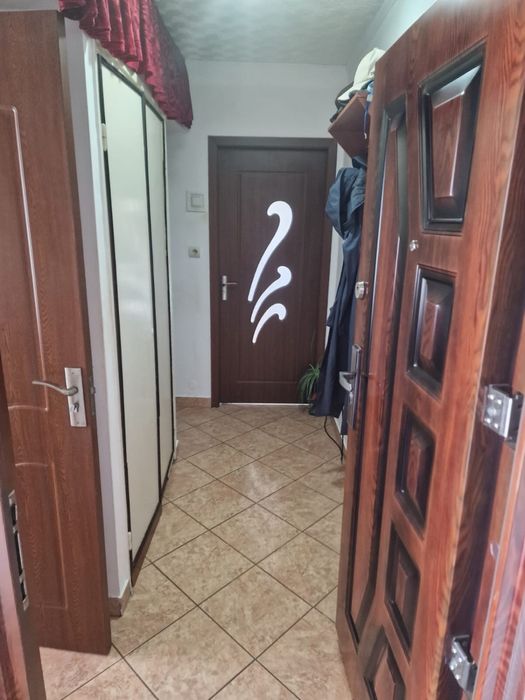 Apartament cu 2 camere la etajul 4