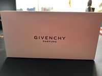 Geanta Givenchy cosmetice originala cadoul ideal