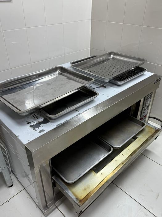 Жарочный шкаф 220/380