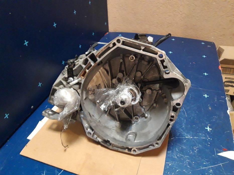 Cutie viteza 6+1 trepte renault scenic 3 megane 3 laguna 3 1.5 dci