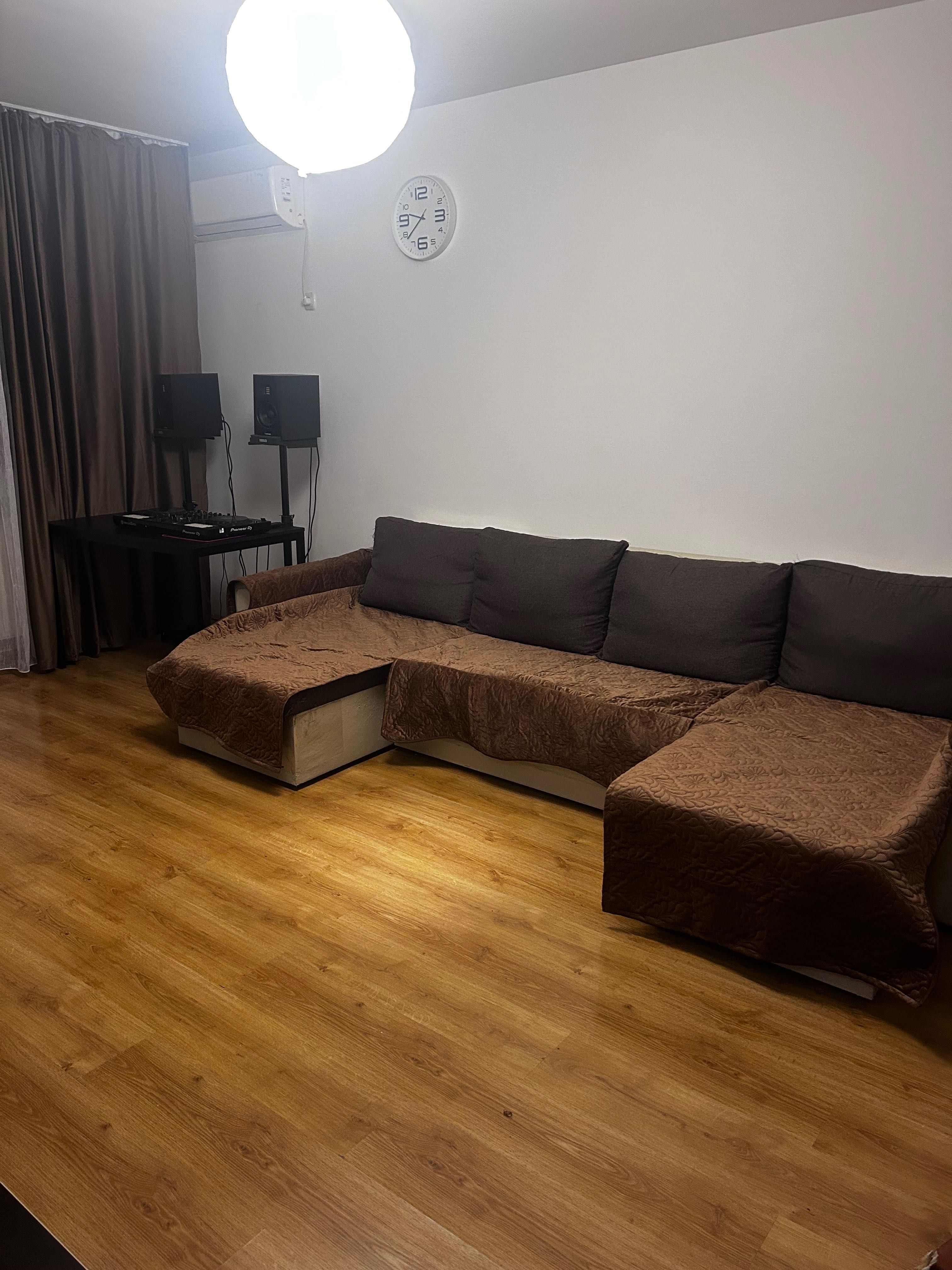 Închiriere apartament 2 camere