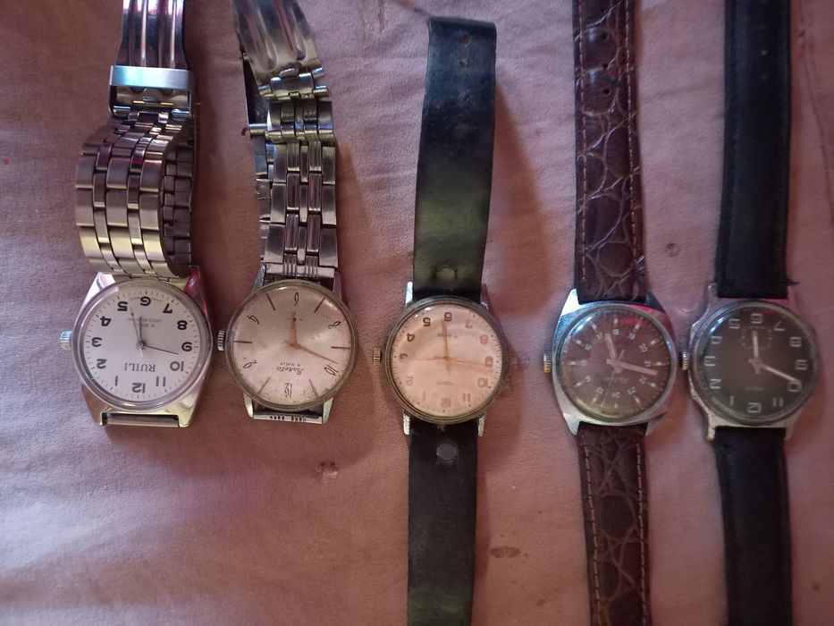 Ceasuri mecanice rusesti și quartz de dama