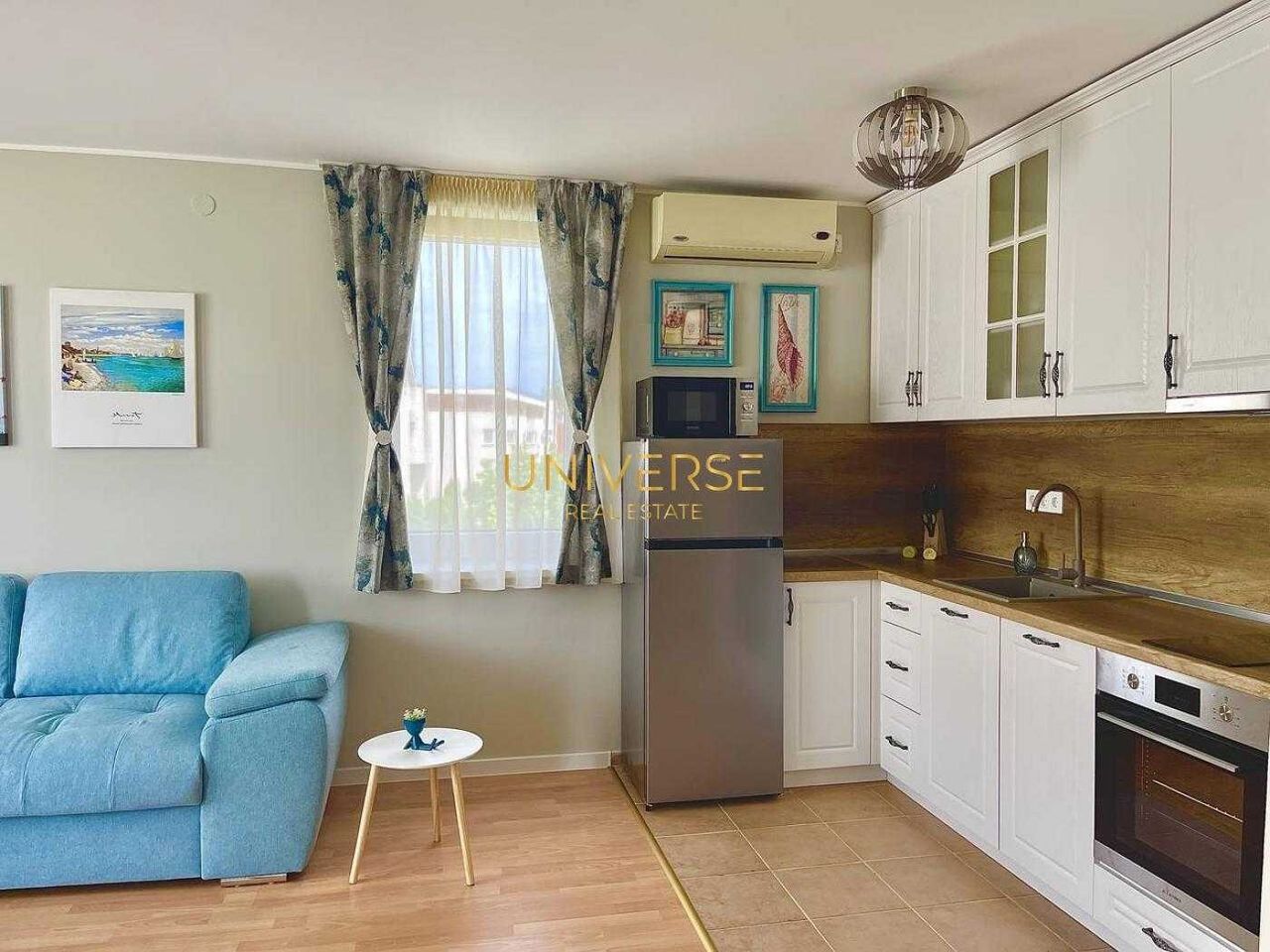 Продава се Двустаен апартамент в к.к. Слънчев бряг - 64 кв.м за 1180 €/кв.м - Снимка #2