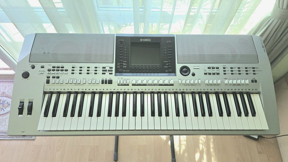клавир-аранжор Yamaha PSR-S900