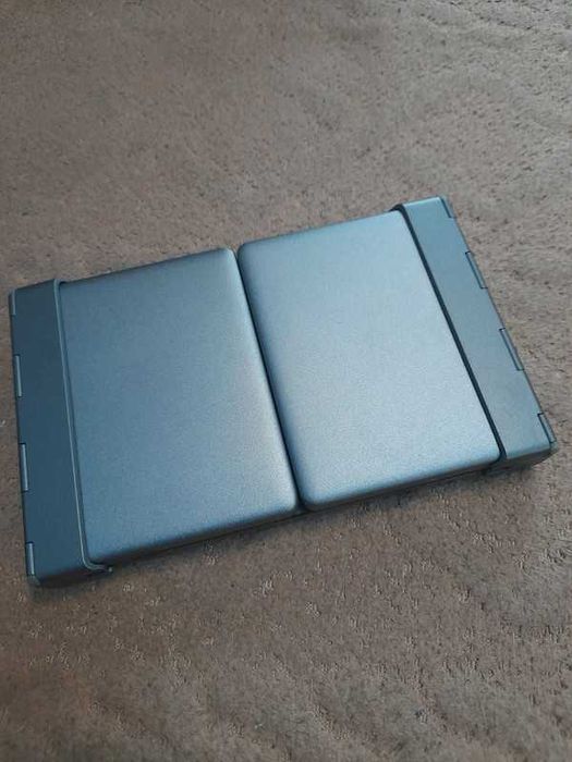 Esynic mini bluetooth keyboard foldable.Cititi tot anunțul.