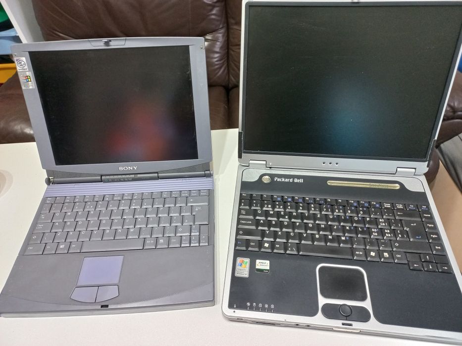 Sony vaio intel mmx si Paxkard Bell easynote vintage retro