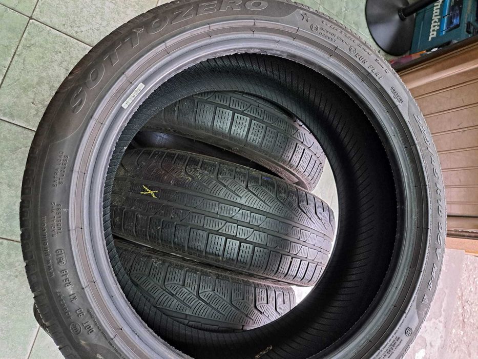 4 anvelope 225/45 R18 Pirelli runflat