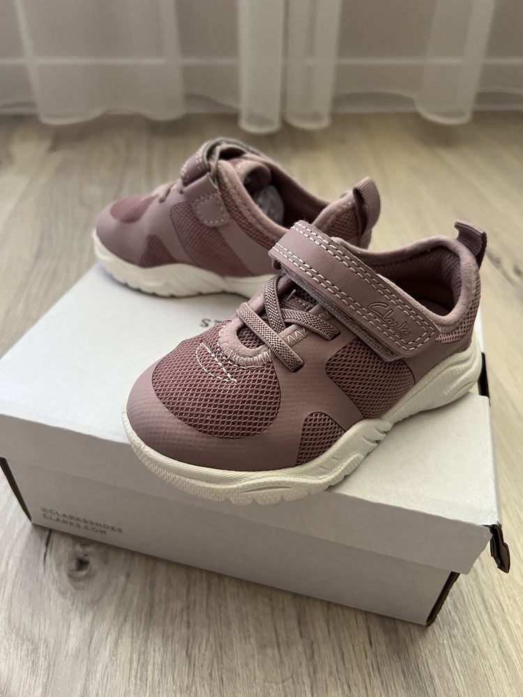 Детски маратонки Clarks