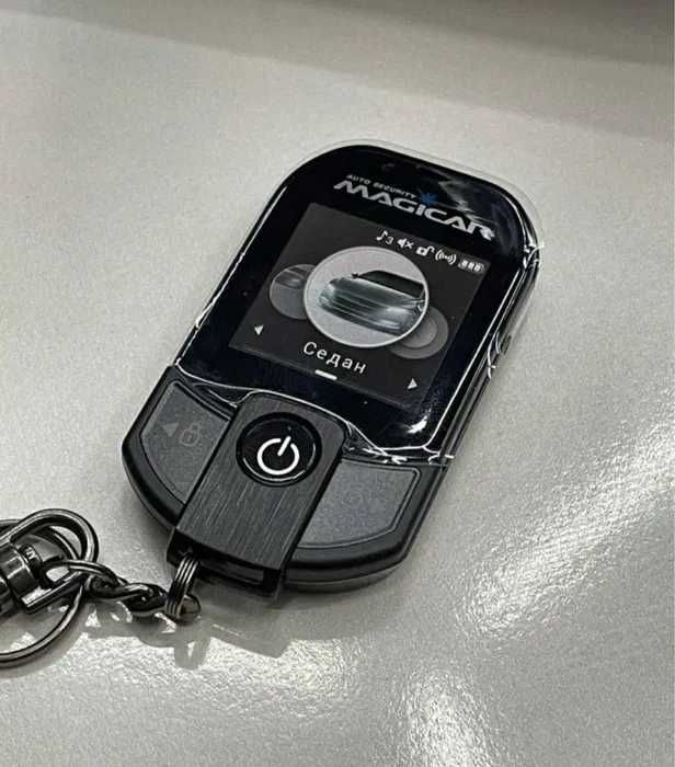 Megicar Dominant D909S