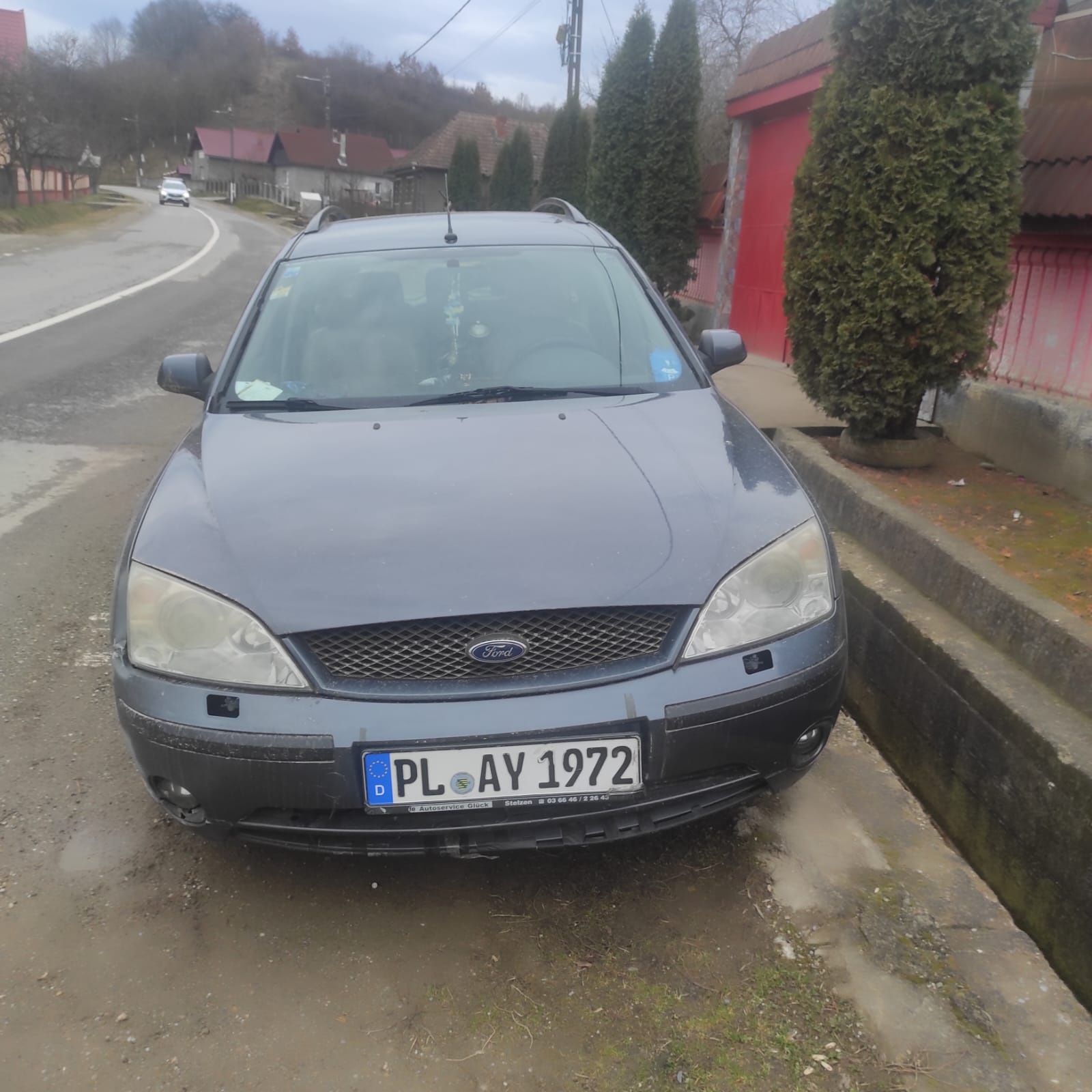 Dezmembrez Ford Mondeo 2.0 automat