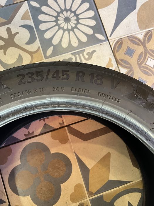 Anvelope Continental 235/45 R18 Vara