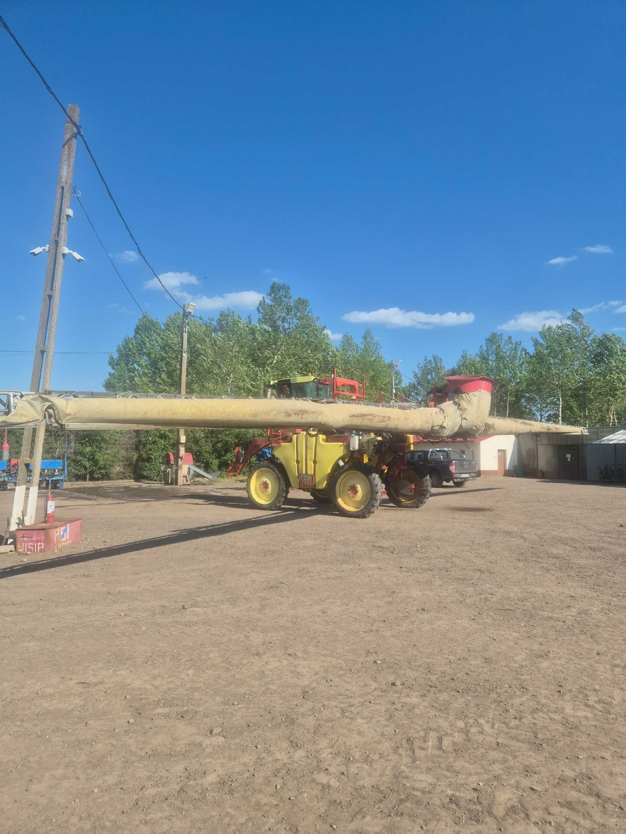 Autopropulsata VERMANDE 12R + Sistem SMULGERE/TAIERE 6 randuri