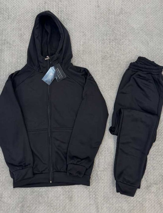 Женский спортивный костюм флис