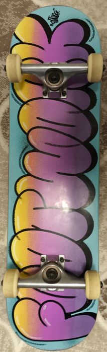 Скейт фирмы FOOTWORK