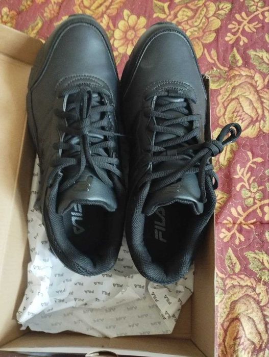 трекинговые кроссовки FILA