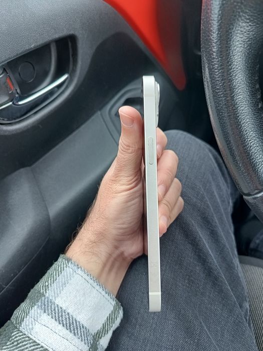 Iphone 14 Plus + 84% liber rețea cutie cablu Starlight