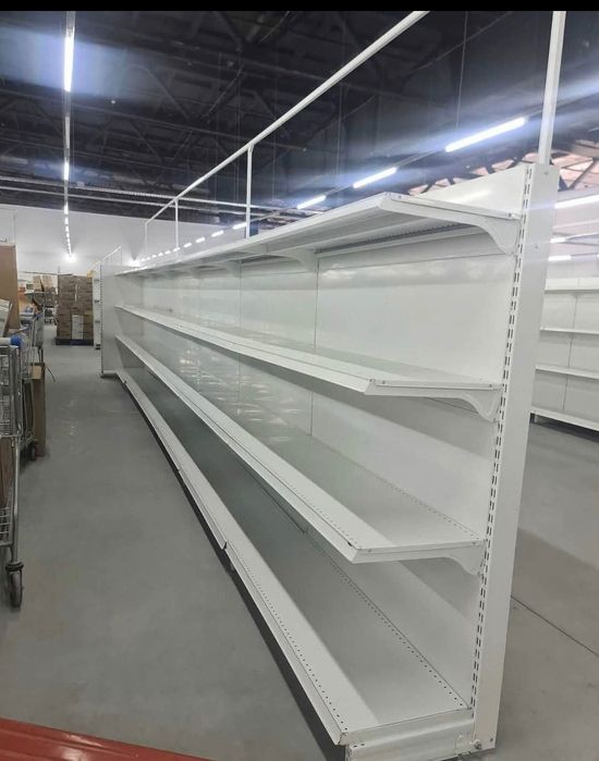 Rafturi de magazin alimentar