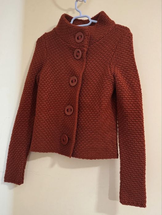 Cardigan XS purtat o singura data