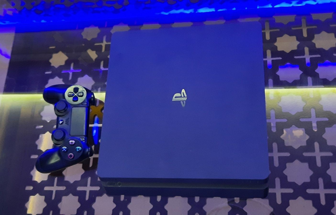 PlayStation 4 Slim 11.00 versia GoldHen proshivka qlingan tayyor