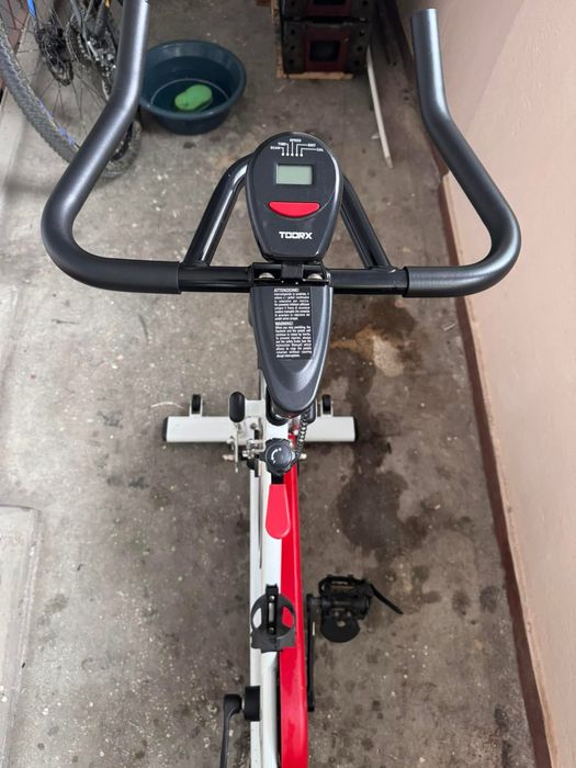 Vând bicicletă de spinning TOORX SRX-40