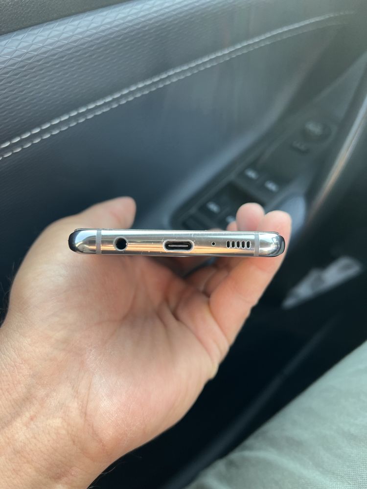 Galaxy S10 128гб