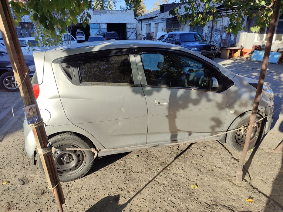 Спарк на продажу