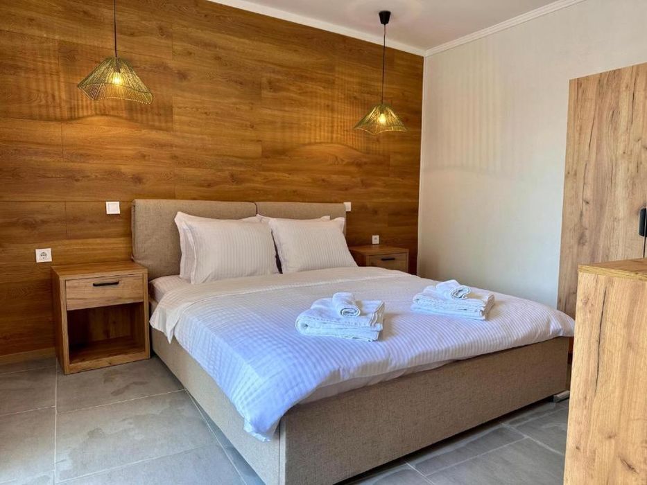 Продава се Двустаен апартамент в Созопол - 68 кв.м за 1050 €/кв.м - Снимка #3