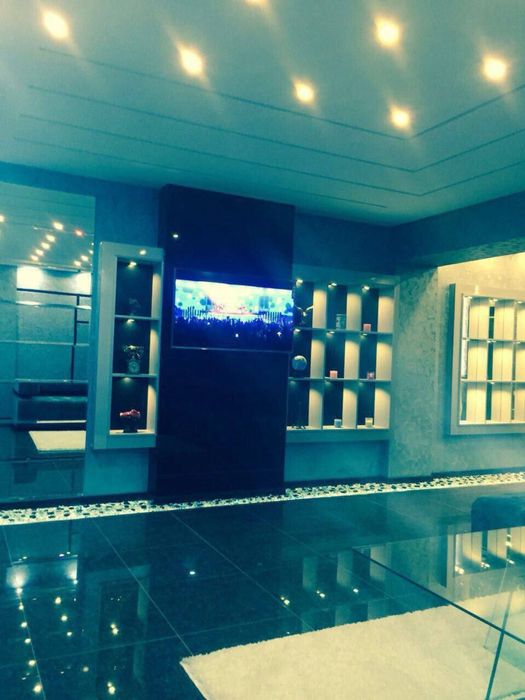 Ц-1 Эко Парк 2/2/4 65кв.м евро ремонт с мебелью и техникой ест арендат