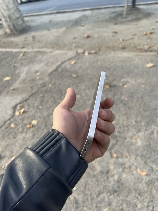 Iphone 13. Zor narxda