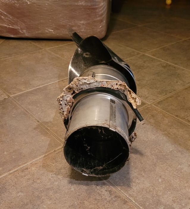 Horn inox în condiții bune