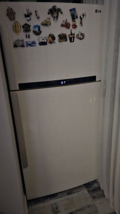 Продам холодильник