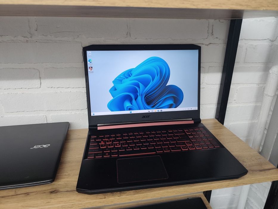 Игровой ноутбук Aser nitro 5