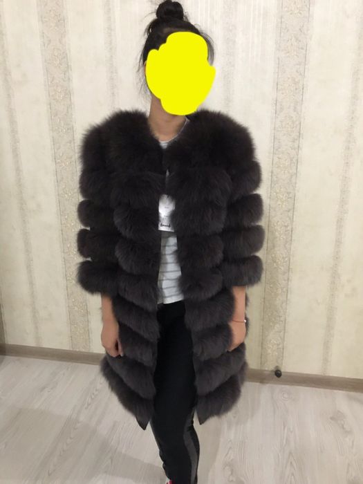 Шуба из натурального меха песца размер 38-40