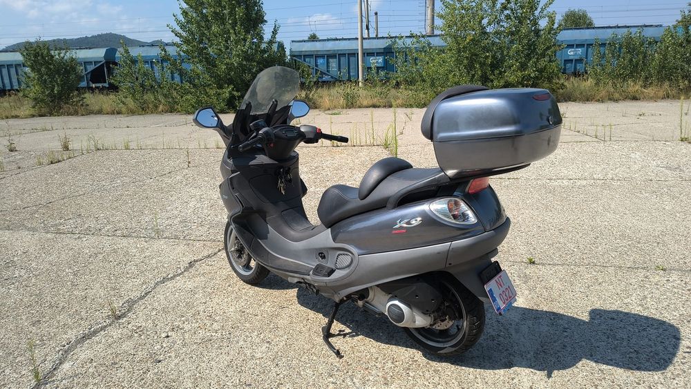 Scuter Piaggio X9, 250cc