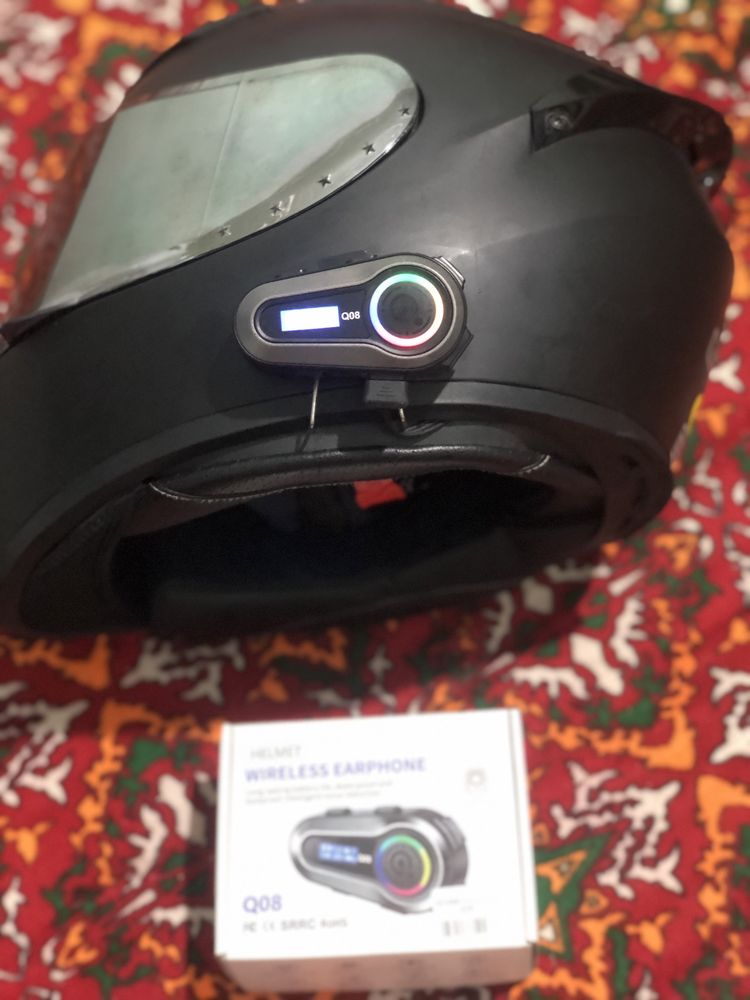 Gike Moto Shlem sotiladi Holati yangi Vizer oldi sal qrilgan rasmda bo