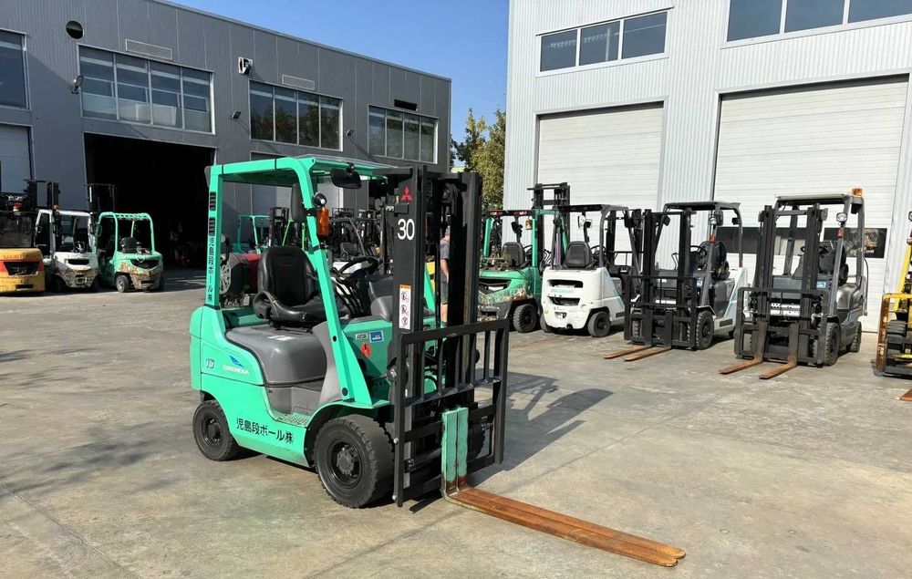 motostivuitor 2.5 tone diesel benzina gaz un stivuitor ptr fiecare
