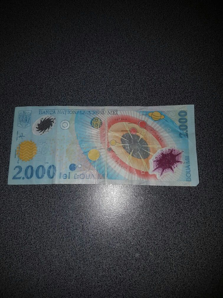 Bancnota 2000 lei din 1999 de colecție  cu eclipsa totala