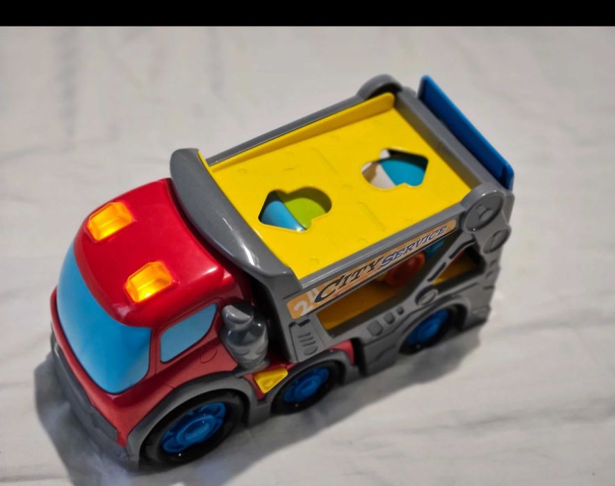 Camion cu 2 masinute