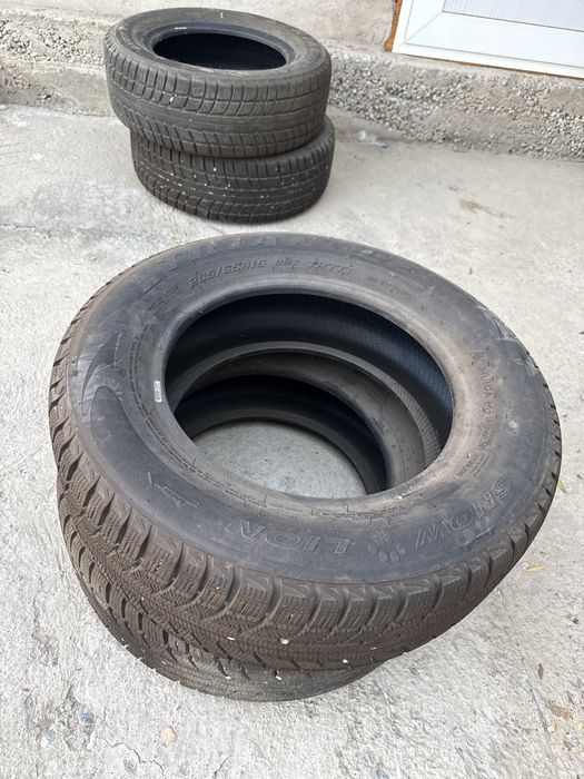 Зимние шины!!! Состояние очень даже хорошая