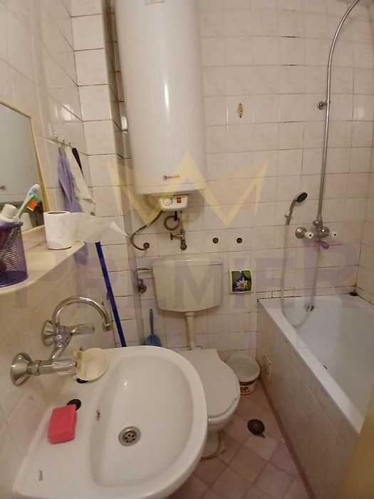 Дава се под наем Двустаен апартамент в Варна, Червен площад - 70 кв.м за 331.5 € - Снимка #7