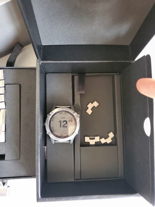 Fenix Garmin 6 Sapphire stare excelenta