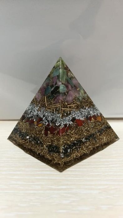 Оргонит пирамида