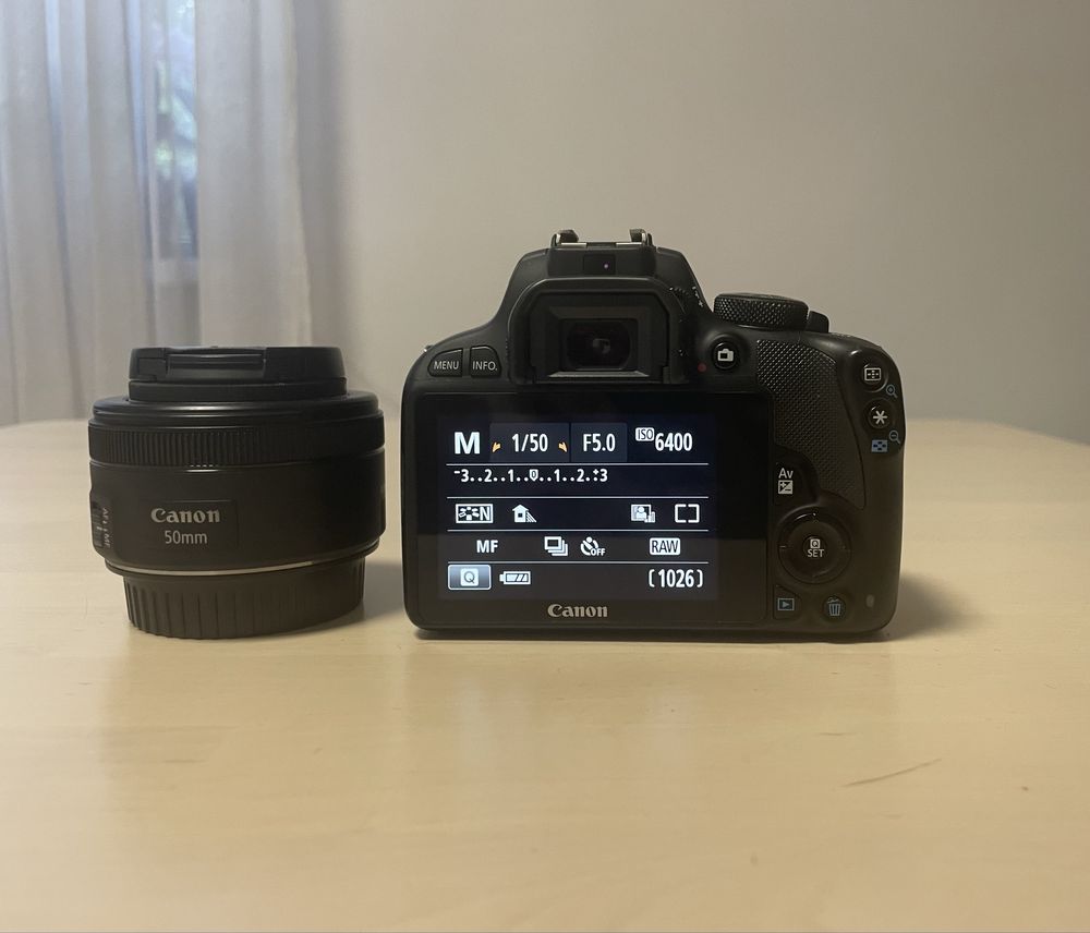 Canon EOS 100D 18-55mm + 50mm / schimb cu GoPro