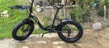 Vând montan bike
