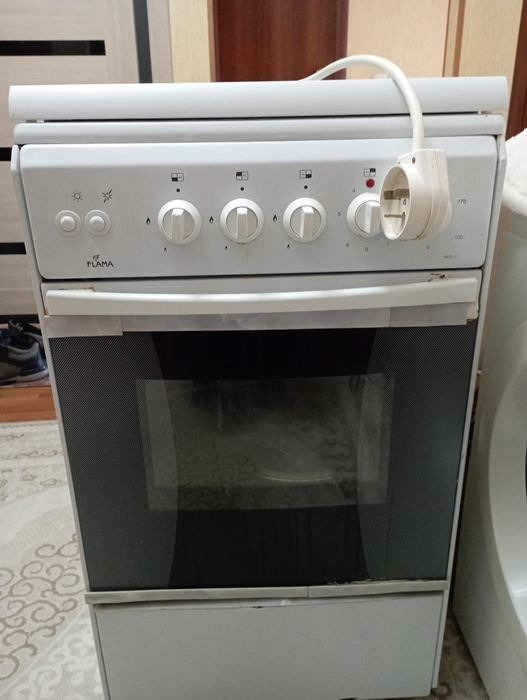 Газовая плита        .