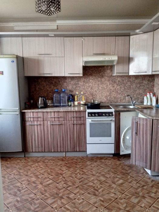 Продам двухкомнатную квартиру, в малосемейном доме